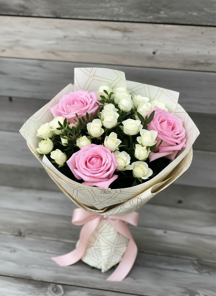 Букет цветов из: Розы в Шангале