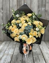 Букет цветов из:  Розы и Лизиантусы в Шангале