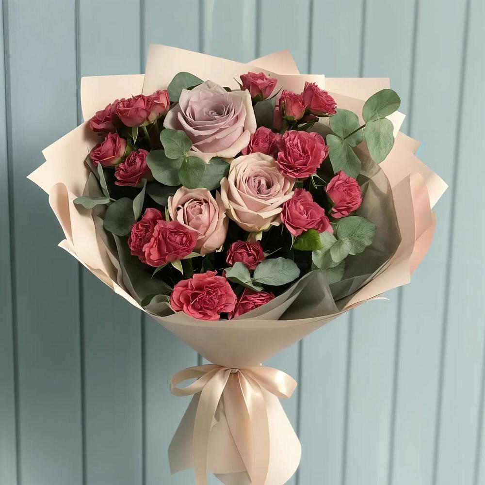 Букет цветов из: Гвоздики и Розы в Шангале