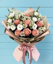 Букет цветов из:  Розы, Альстромерии и Лизиантусы #REPLACE_PRED# Шангале