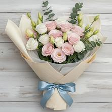 Букет цветов из:  Лизиантусы #REPLACE_PRED# Шангале