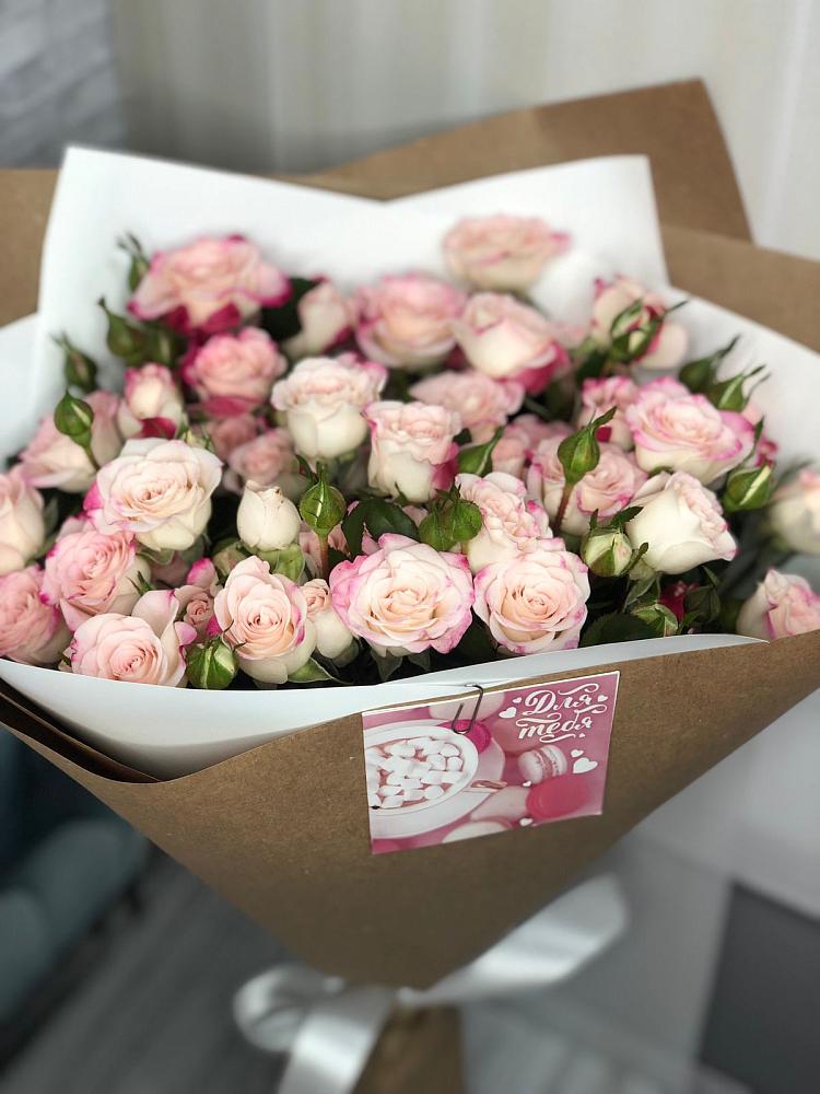 Букет цветов из: Розы в Шангале