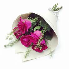 Букет цветов из:  Розы в Шангале