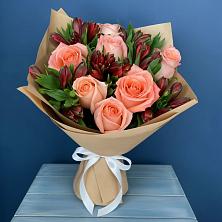 Букет цветов из:  Розы и Альстромерии в Шангале