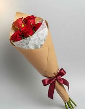 Букет цветов из:  Розы в Шангале