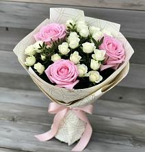 Букет цветов из:  Розы в Шангале