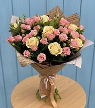 Букет цветов из:  Розы в Шангале